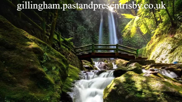 Air Terjun Ogomojolo Destinasi Wisata Alam Terbaik di Parigi