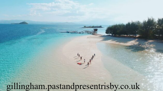 Jelajahi 7 Pantai Terbaik di Gorontalo untuk Liburan Keluarga