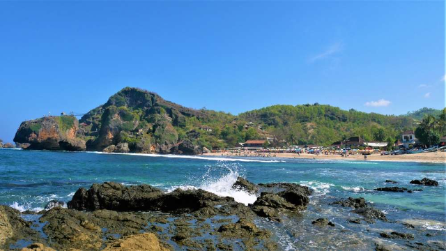 Pantai Siung: Permata Tersembunyi di Pesisir Selatan Gunungkidul